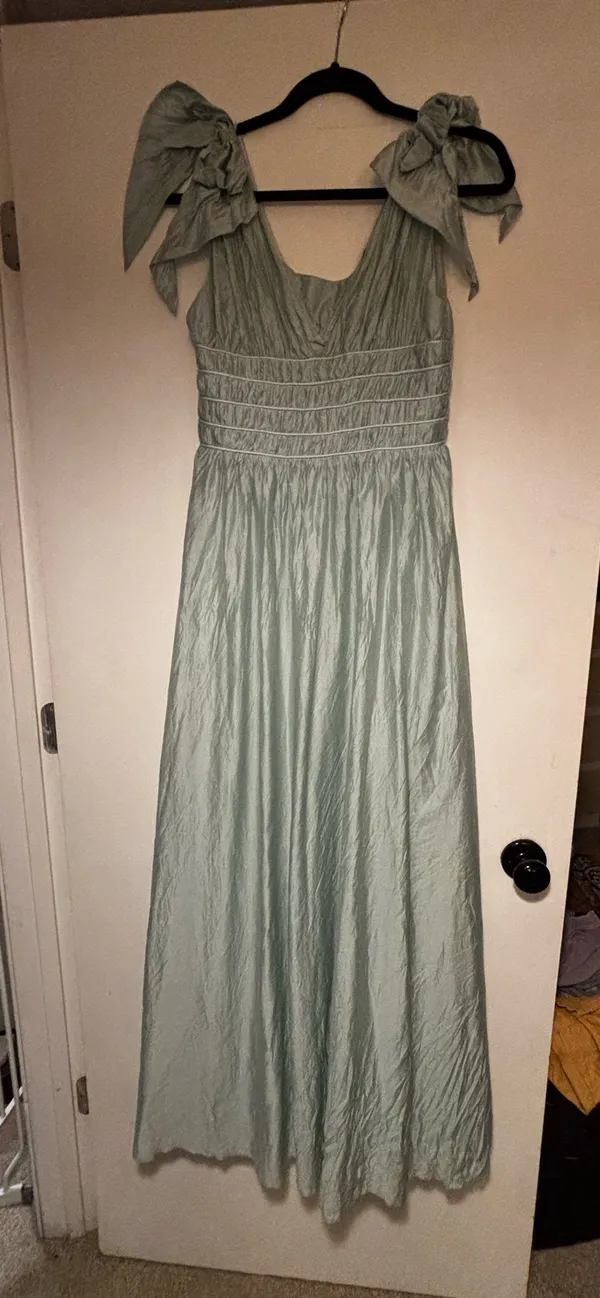 Hello Molly Sage Green Maxi Dress - Image 3