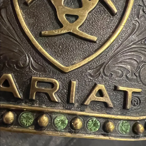 Ariat buckle with green rhinestones, rodeo, western, coastal cowgirl - Image 7
