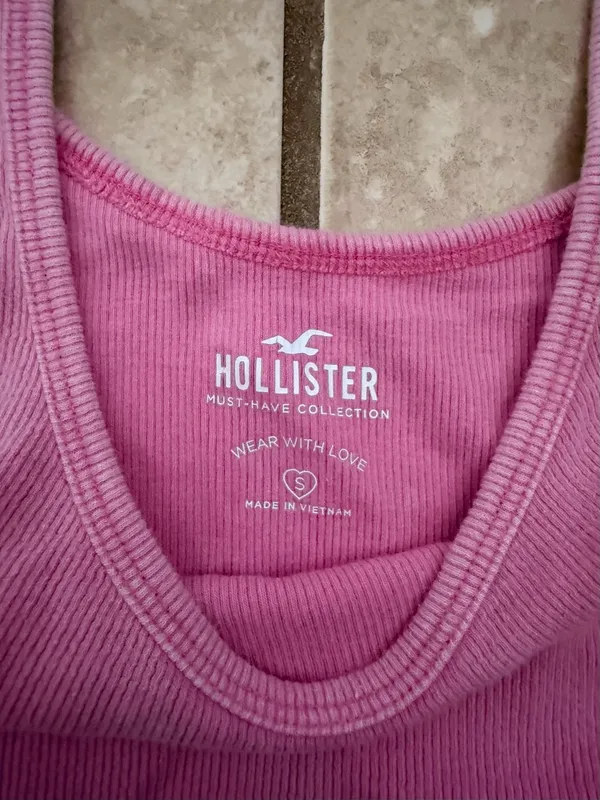 Hollister Pink Ribbed Tank Top - Image 2