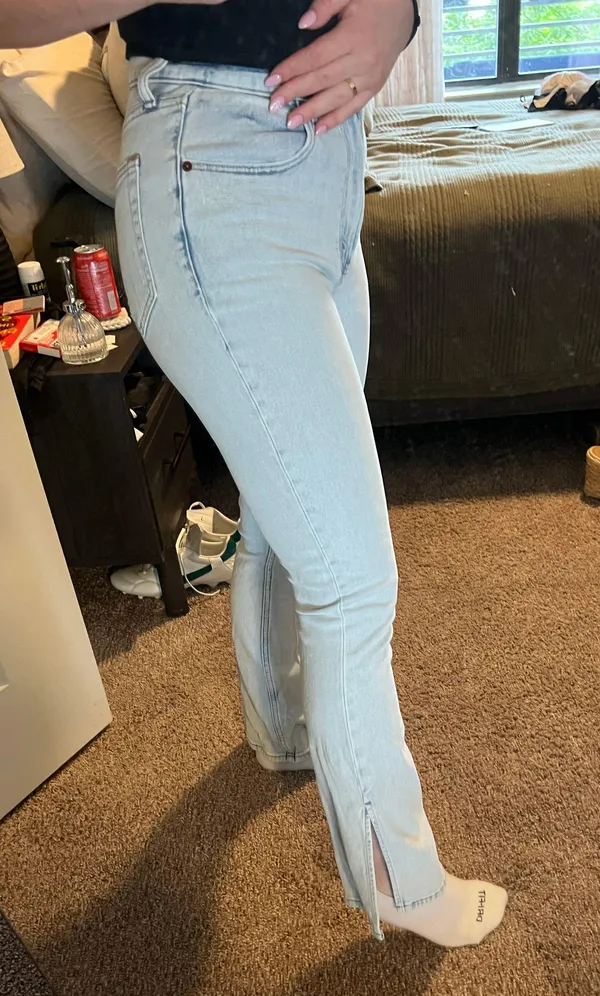 Abercrombie Slim Straight High Rise Jeans - Image 4
