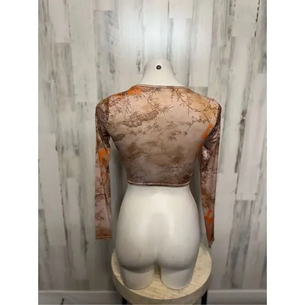 PrettyLittleThing brown crop top - Image 4