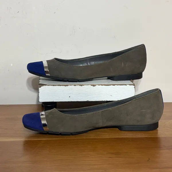 Calvin Klein Pash Suede Flats Olive Green Cobalt Blue Cap Toe Silver Detail 8M - Image 2