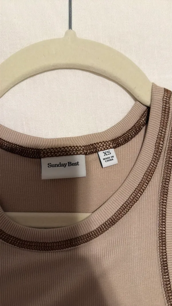 Aritzia top - Image 2