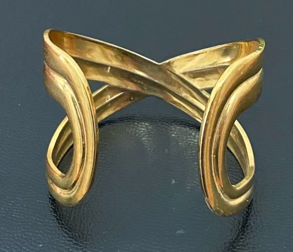 Vintage MCM Gold Brass Figure 8 Open Cuff Bangle Bracelet 57g - Image 9