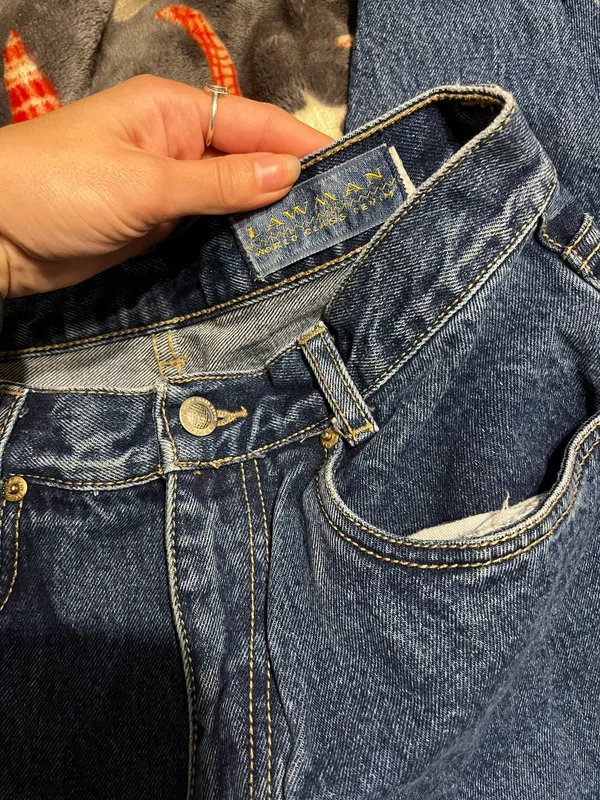 LawMan Vintage High Waisted Jeans - Image 4