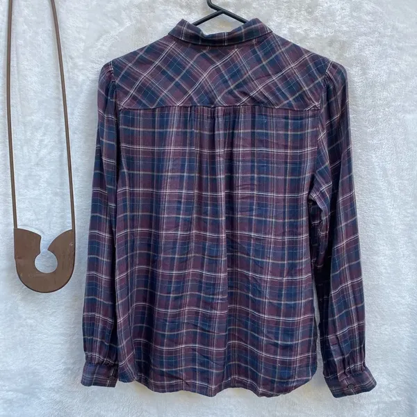 Ann Taylor‎ LOFT Petites Blouse - Image 3