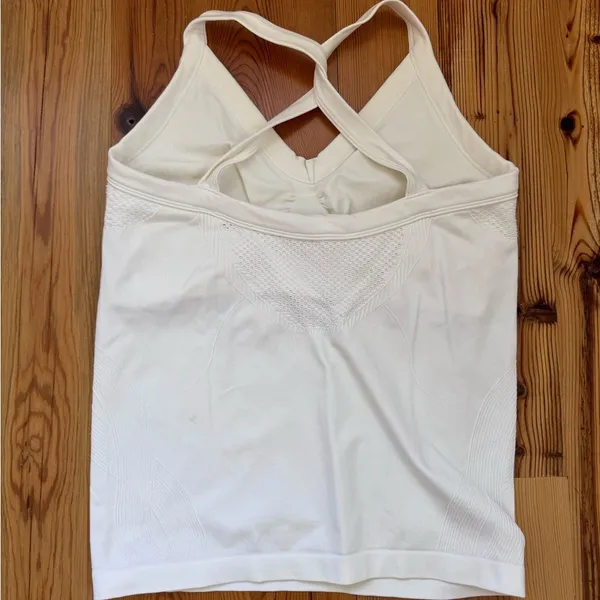 Nike Tennis Running Golf Athletic Top Cross Back Top White Size XL Never Worn - Image 4