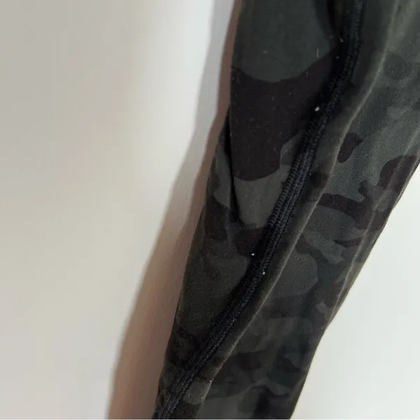 Lululemon Align Pant Leggings Camo Camouflage Green Size‎ 4 - Image 5