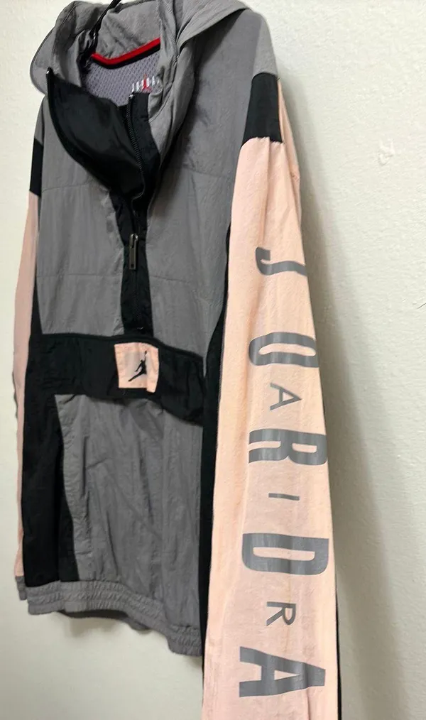 Nike Jordan Jacket - Image 2