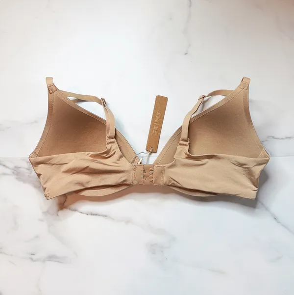 NWT Skims Wireless Form Super Push-Up Bra - Image 4