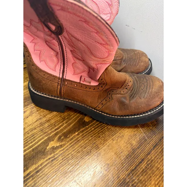 Justin Brown And Pink Boots Size‎ 8 - Image 3