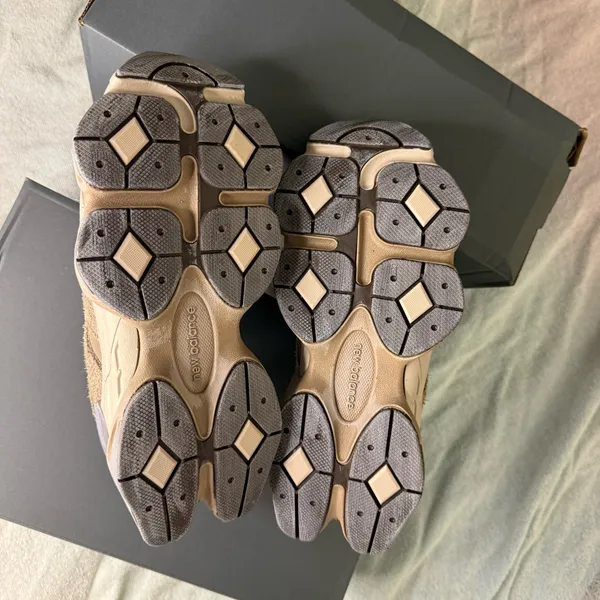 New model new balance 9060 aged version women sneakers shoes size 4 - Image 6