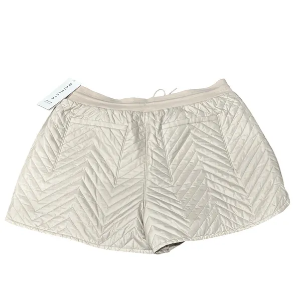 Athleta NWT Cream Apres Ski Short - size 12 - Image 6