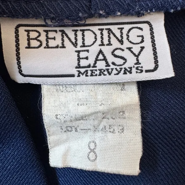 Vintage ‘80s Bending Easy Navy Blue Lightweight Collarless Open Front Blazer - Image 5