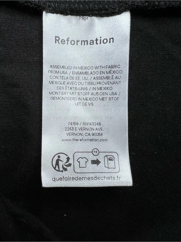 Reformation Black Off-Shoulder Ruched Front Top size medium‎ - Image 4