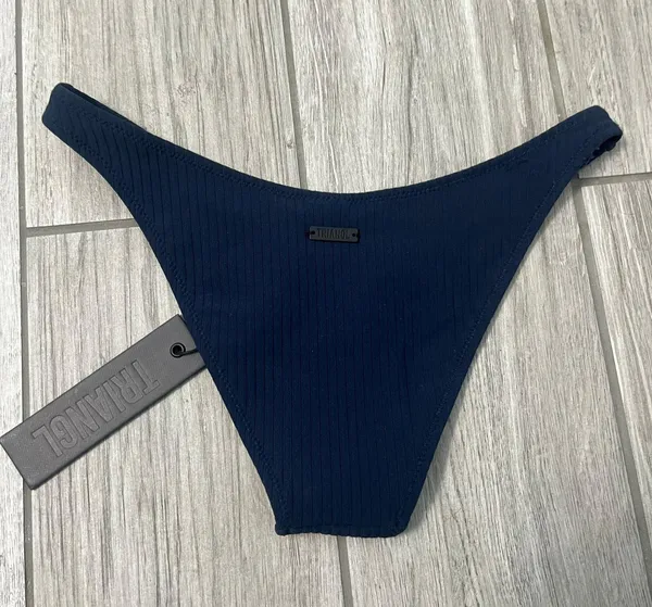Triangl e bikini bottoms - Image 2