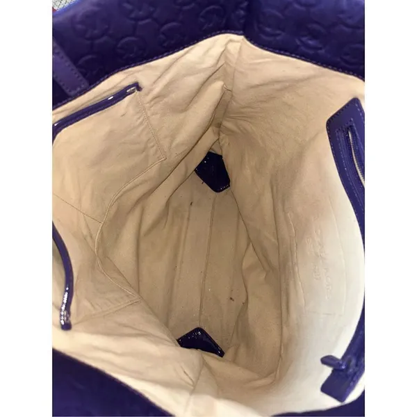 Michael Kors Signature Neoprene Large Purple Tote - Image 4