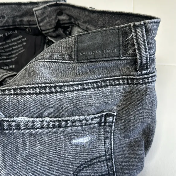 American Eagle Gray Distressed Mom Jeans Size 4 - Image 9