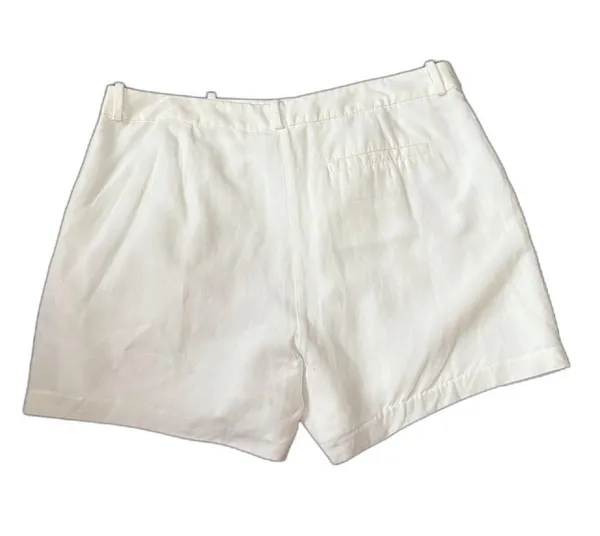 Amanda Uprichard Wallace Shorts 100% Linen White Pleat Front Coastal Size Medium - Image 3