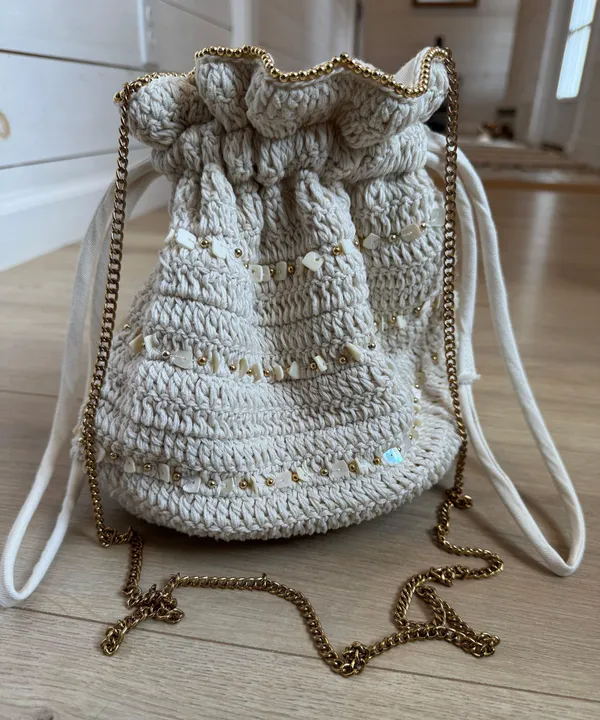 Lulus Beach Beaded Bucket Bag - Image 6