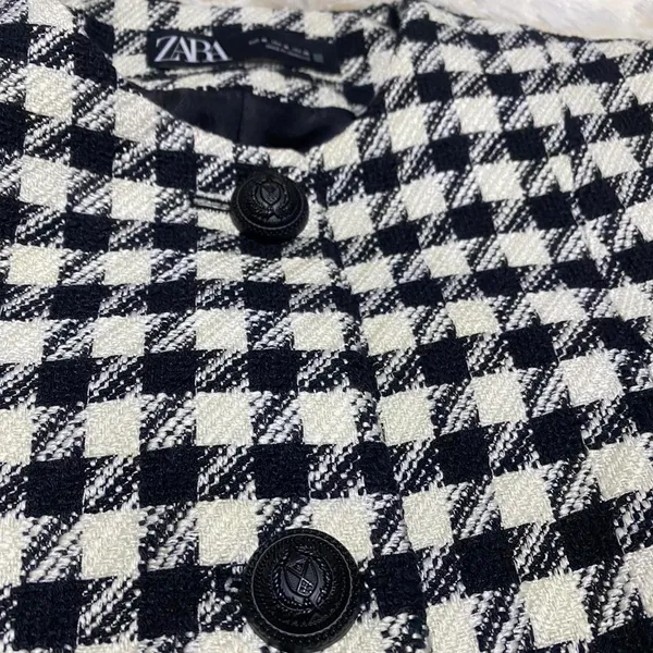 ZARA Houndstooth Buttoned Blazer - Image 3