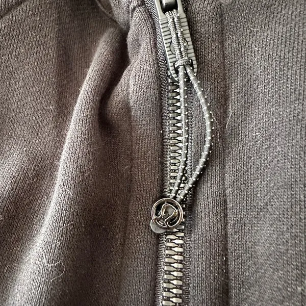 Lululemon Scuba Oversized Half - Image 4