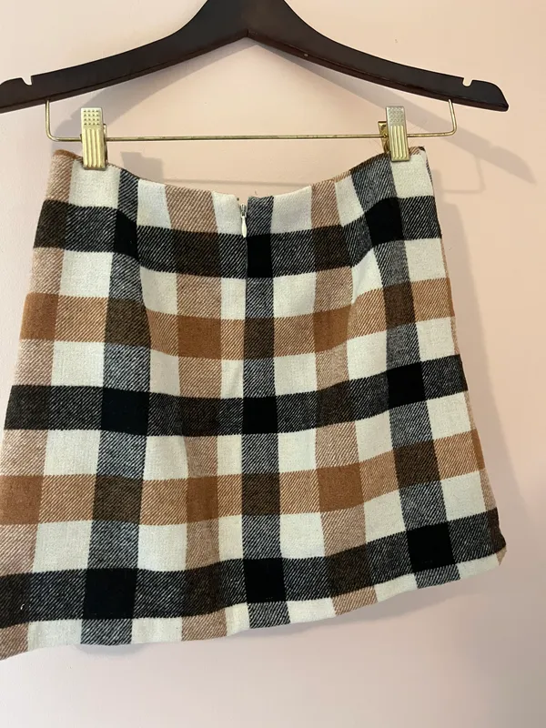 Forever 21 Plaid Mini Skirt - Image 6
