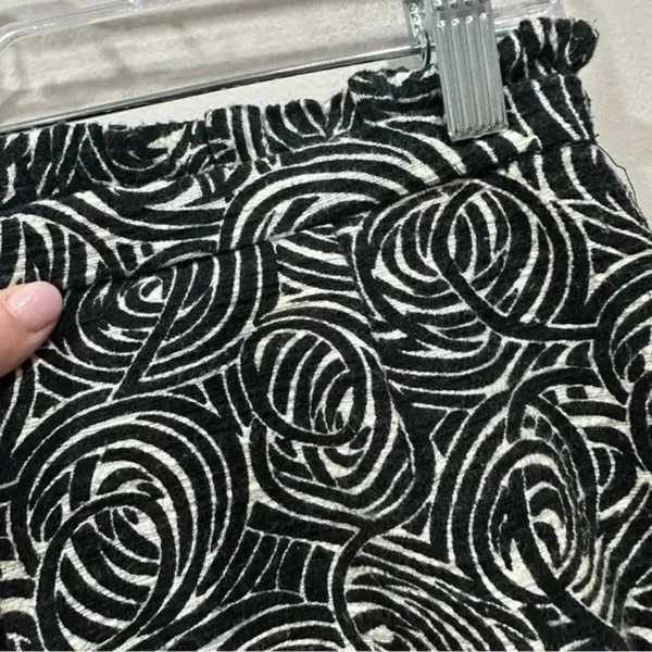 Anthropologie elevenses printed skirt Size 4 - Image 7