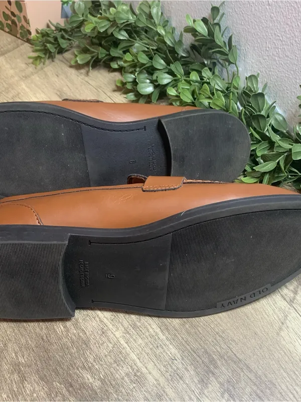 Old Navy Cognac Brown Slip-On Penny Loafers Ladies Size 9 - Image 6