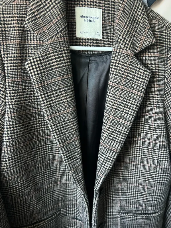 Abercrombie & Fitch Women’s Blazer - Image 3