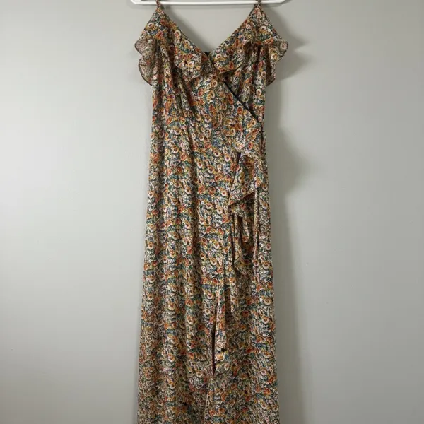 Lush Multicolor Floral Maxi Dress - Image 4