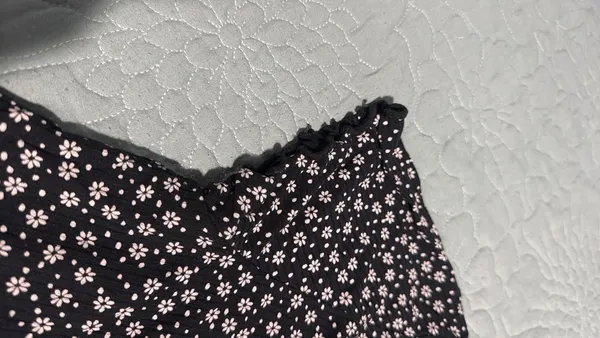 American Eagle Black Floral Top - Image 6