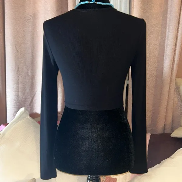 Publix Size M Long Sleeve Black Ribbed Crop Top - Image 9