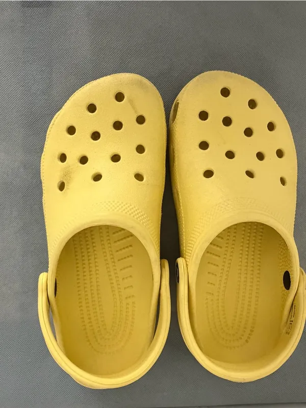Crocs Classic Clog Yellow M6 W8 Unisex Comfort Slip On Sandals(B262) - Image 9