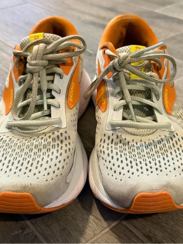 Brooks Trace 3 Women Size 8.5 Running Shoes Skylight Sunset Nightlife - Image 2