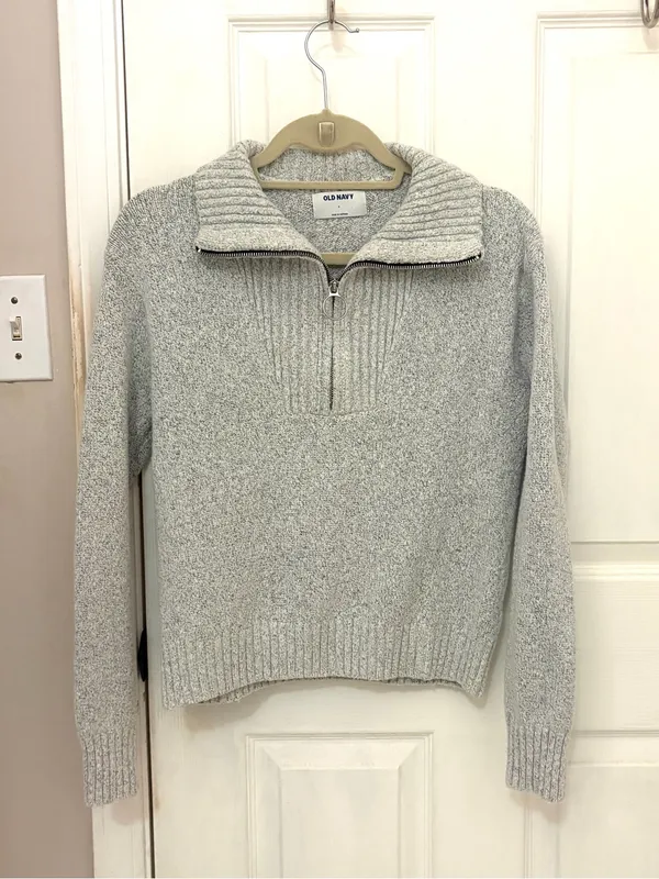 Old Navy Women’s Quarter Zip Sweater in Grey - Image 2