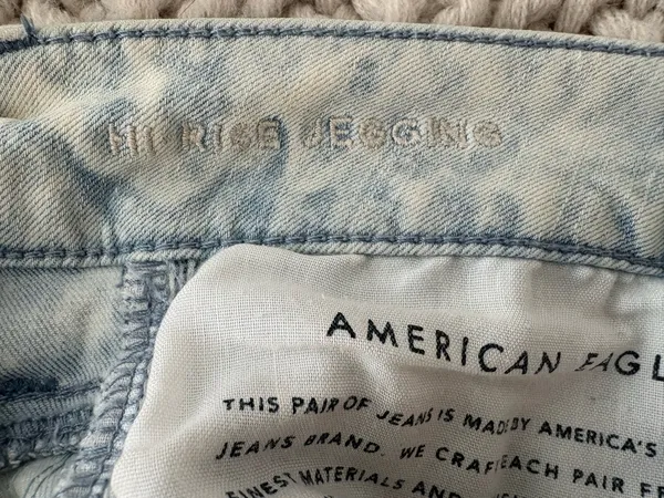 American Eagle Hi-Rise Jeggings - Image 6