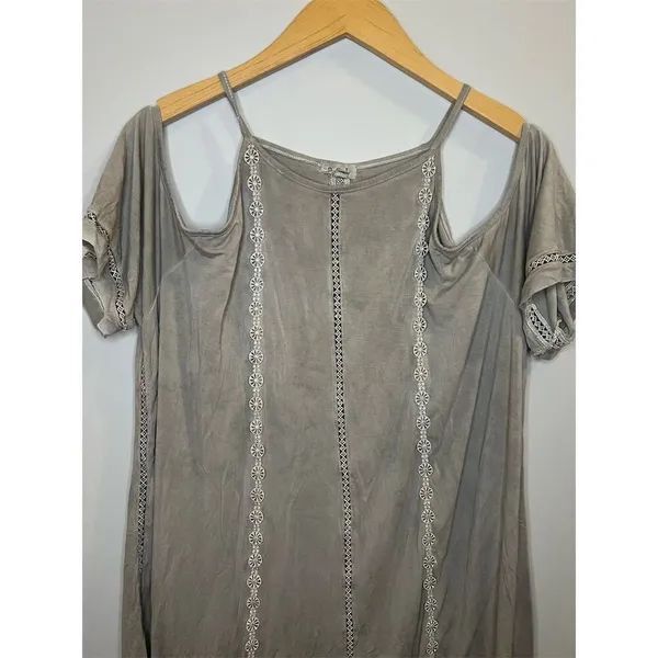 POL Women's Cold Shoulder Boho Top Lace Detail Gray Size L - Image 2