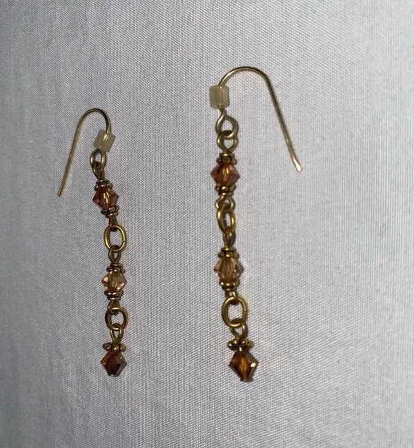 NEW Earrings Gold - Image 3