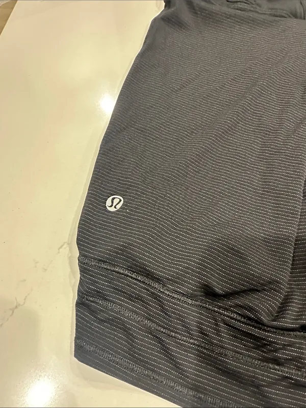 Lululemon black striped‎ tank top with cinch hem - Image 5