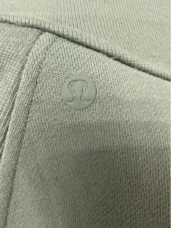 Lululemon Scuba HR Mini Skirt Size S Green - Image 2