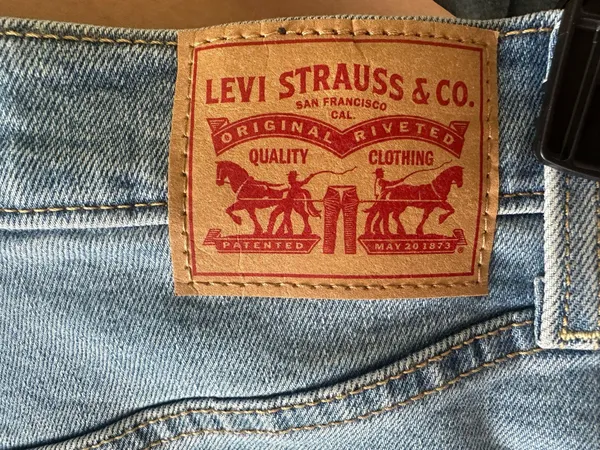 Levi’s Jeans Straight Ankle Ribcage Women’s - Image 4