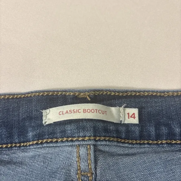 Levi Strauss Classic Bootcut Dark Wash Women's Jeans Size 14‎ - Image 2