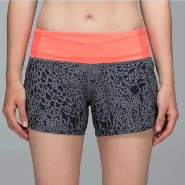 Lululemon Run Times Shorts 4" - Image 7
