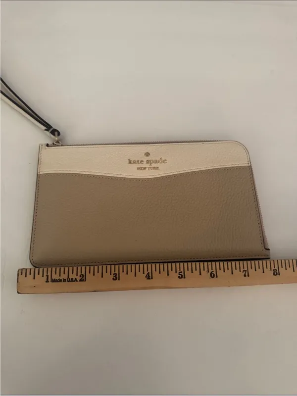 kate spade New York Beige and Cream Leather Wristlet - Image 8