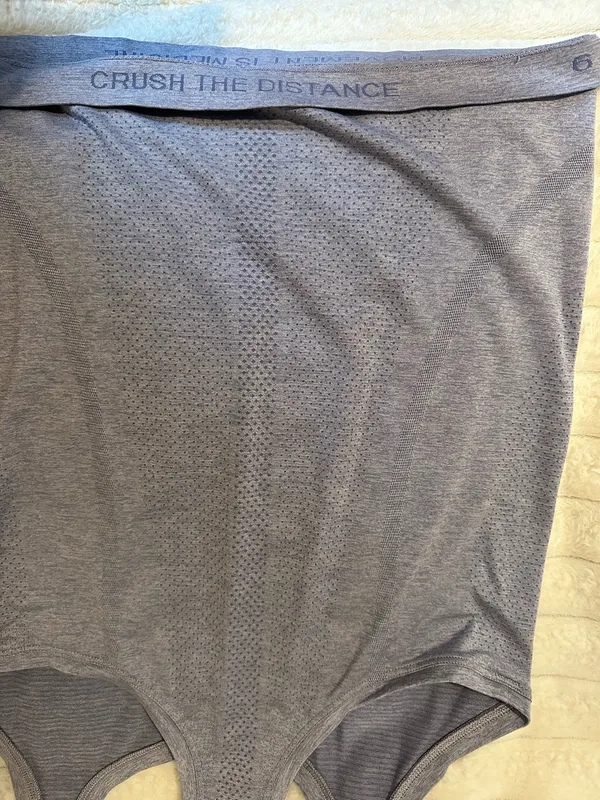 Lululemon Swiftly Tech Tank Racerback Top 2.0 Race Length - Image 3