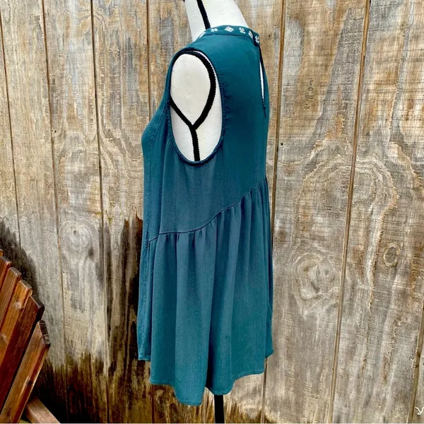 Knox Rose Teal Embroidered Sleeveless Babydoll Blouse Size Large - Image 11