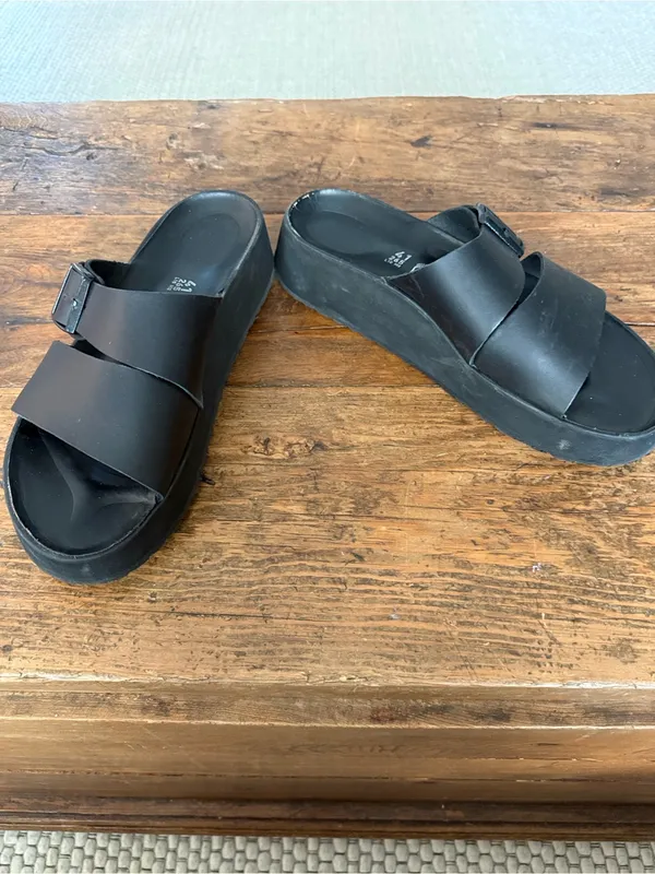 Papillio by Birkenstok Black Buckle Strap Sandals Size 41/10.5 - Image 5