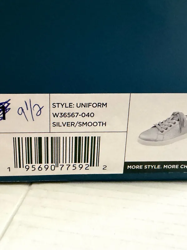 White Mountain Women's Uniform Lace-Up Sneakers Silver Size 9.5 Casual Shoes - Image 6