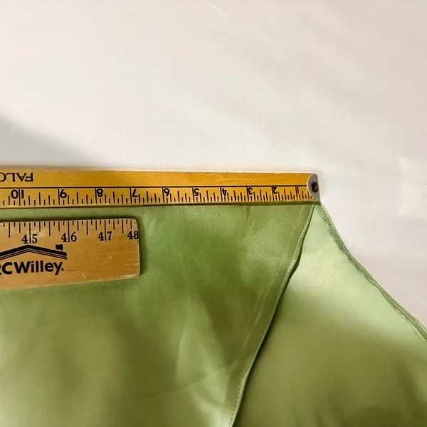 Miss Veil Hi Low Gown Dress Flower Detail Scoop Neck Formal Green Small NWT - Image 7